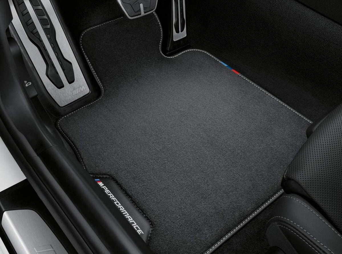 BMW X6 M Performance velours automattenset met M Performance-logo