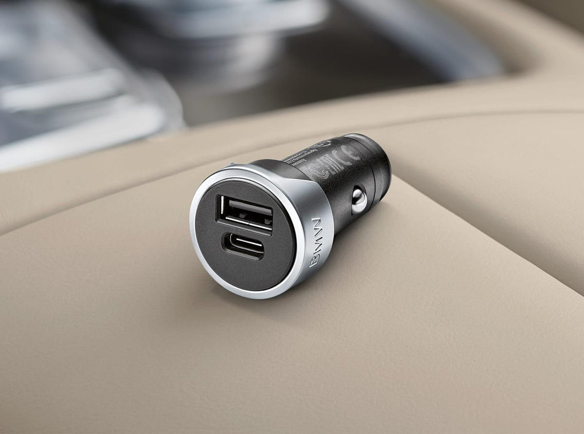 BMW Dual USB Oplader Type A & Type C - Van Poelgeest BMW & MINI