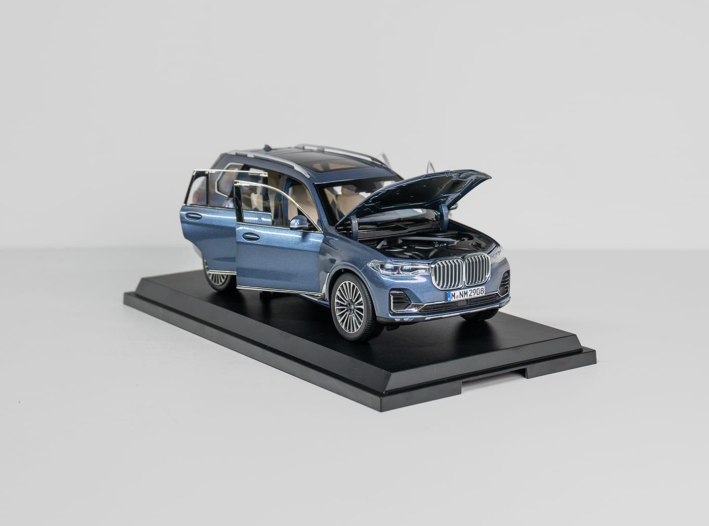 BMW X7 G07 Miniatuur 1:18