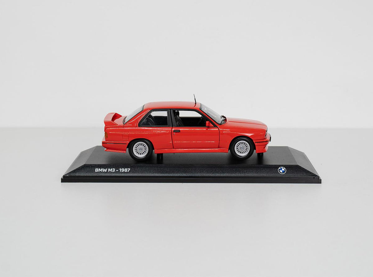 BMW M3 E30 Miniatuur 1:18