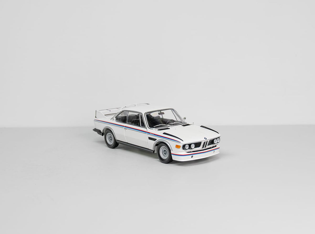 BMW 3.0 CSL Heritage Miniatuur 1:18 - Van Poelgeest BMW & MINI