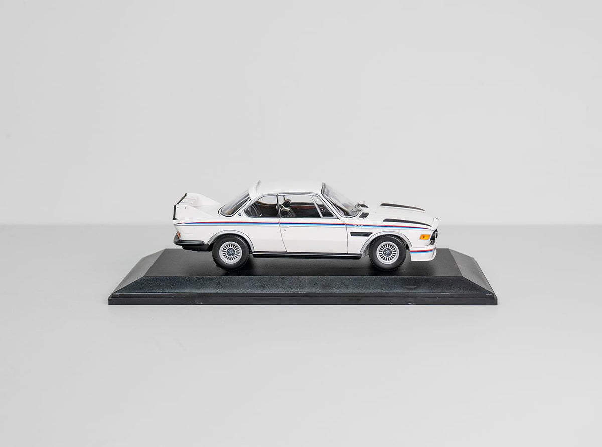 BMW 3.0 CSL Heritage Miniatuur 1:18 - Van Poelgeest BMW & MINI