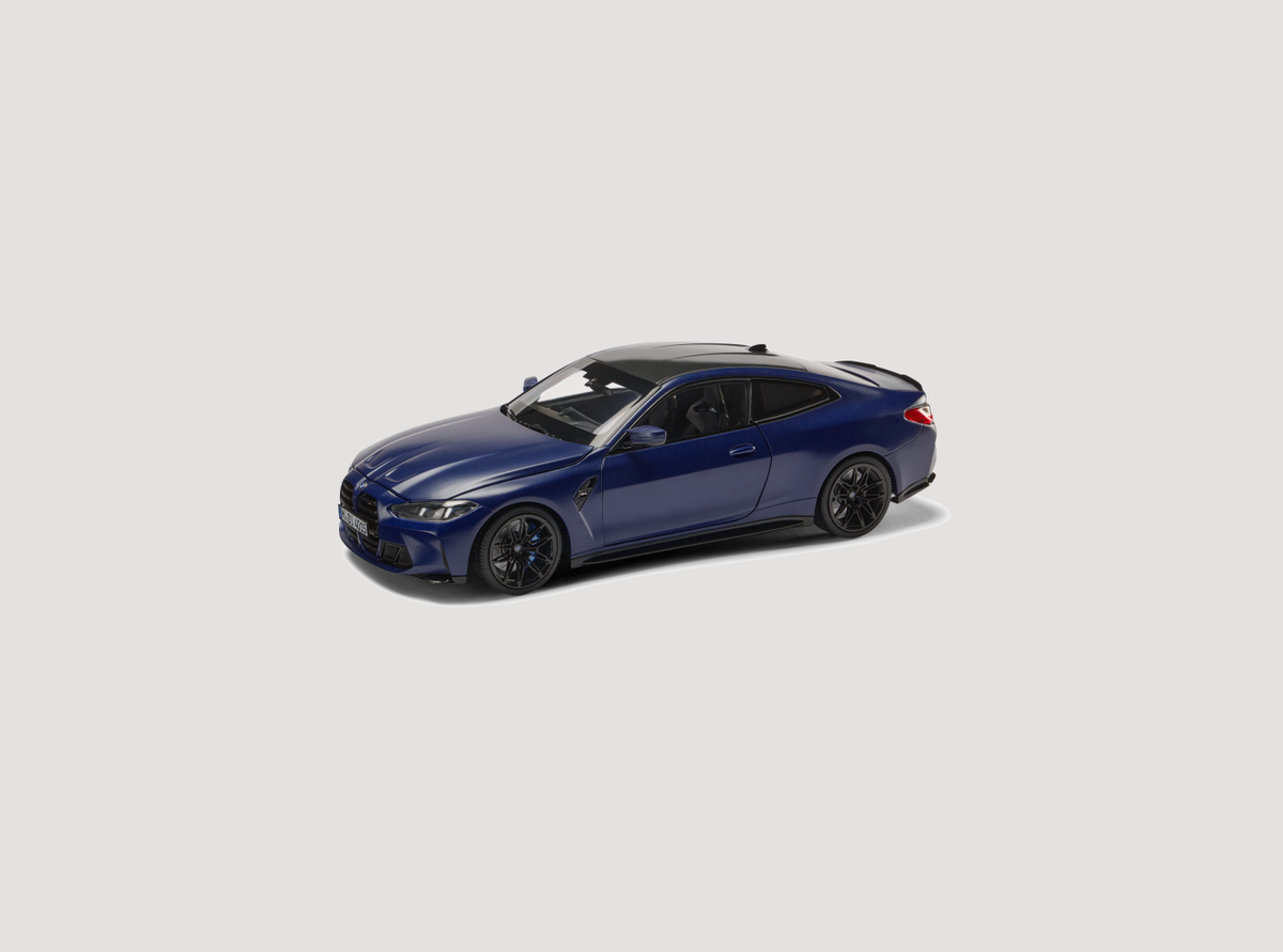 BMW M4 coupe (G82) Miniatuur 1:18 (blauw)