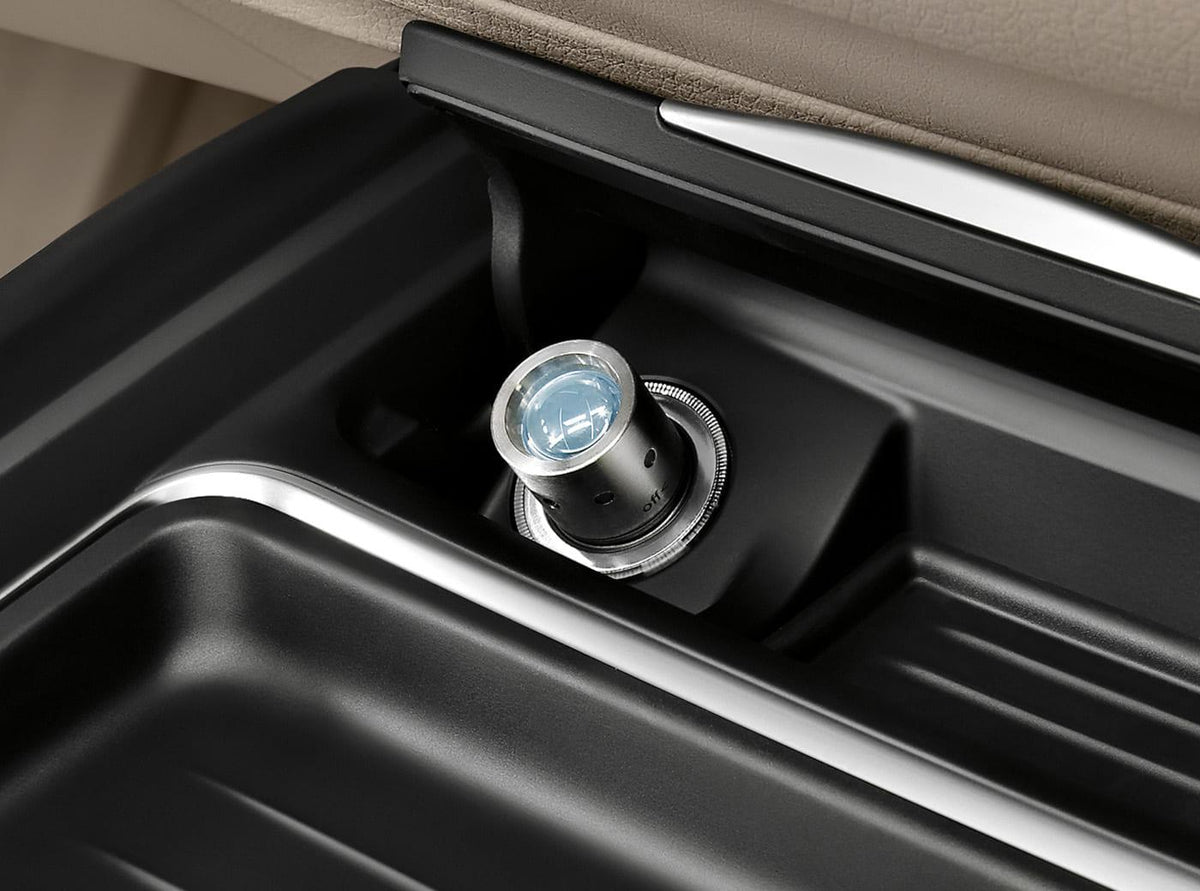 BMW LED Zaklamp Oplaadbaar - Van Poelgeest BMW & MINI