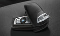 BMW Sleuteletui (F-reeks) – Leder Zwart/Rood/Blauw