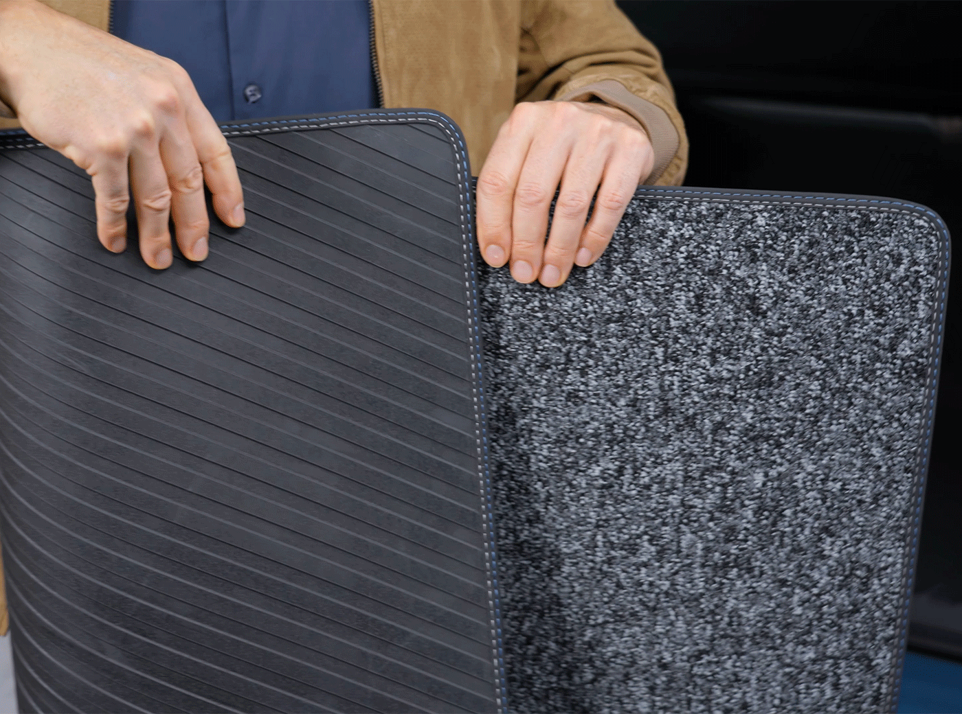 Kofferbakmat BMW X3 / iX3 SUV (2017–2024) | TPE op maat | Met Kofferbakmat BMW X3 / iX3 SUV (2017–2024) | TPE op maat | Met