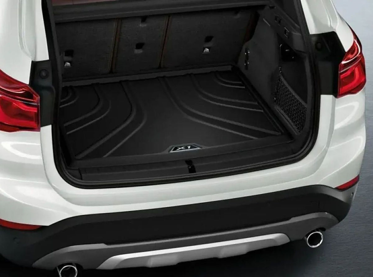 BMW X1 F48 rubber kofferruimtemat Logo Zilver zonder optie 04FD